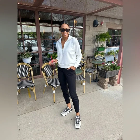 Spanx the perfect pant jogger black M - Picture 2 of 6